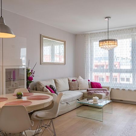 Flexible Selfcheckins 23 - Zagreb - Garage - Electric Vehicle Ccharger - Loggia - New - Luxury Apartamento Exterior foto