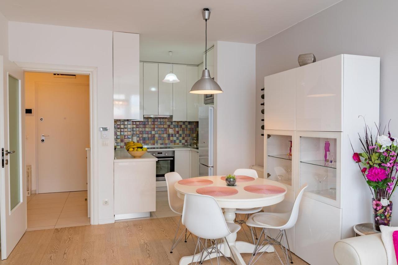 Flexible Selfcheckins 23 - Zagreb - Garage - Electric Vehicle Ccharger - Loggia - New - Luxury Apartamento Exterior foto