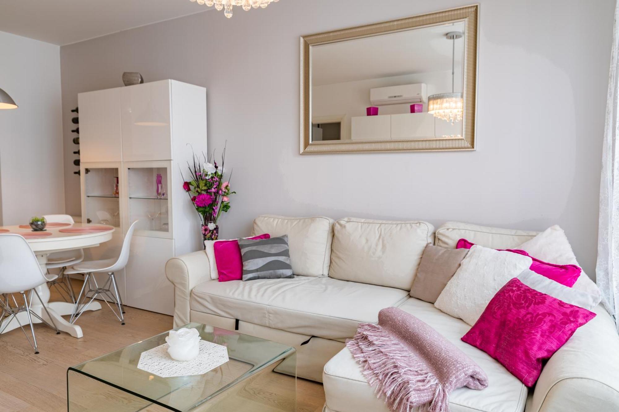 Flexible Selfcheckins 23 - Zagreb - Garage - Electric Vehicle Ccharger - Loggia - New - Luxury Apartamento Exterior foto